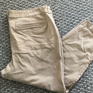 Old Navy Khaki Colored Pixie Pant